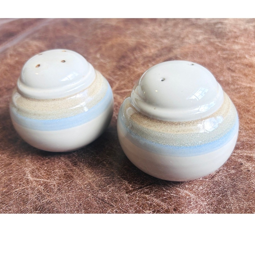 Noritake Japan Stoneware Salt and Pepper Shakers Blue Beige White Round Set